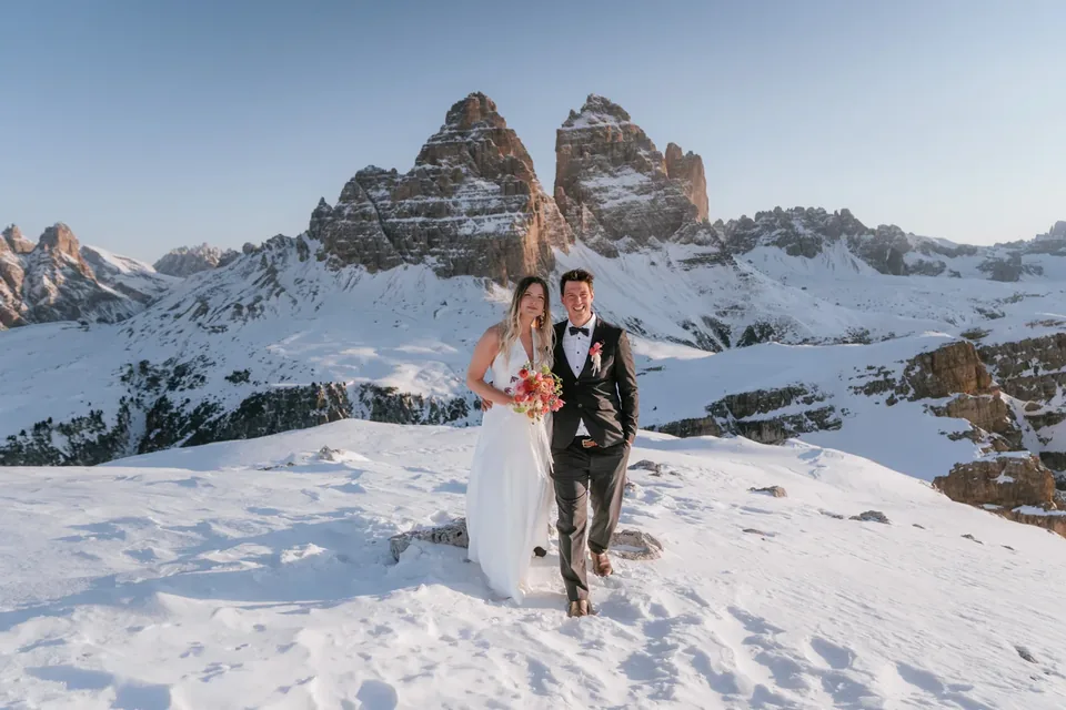 A Winter Ski Elopement in the Dolomites