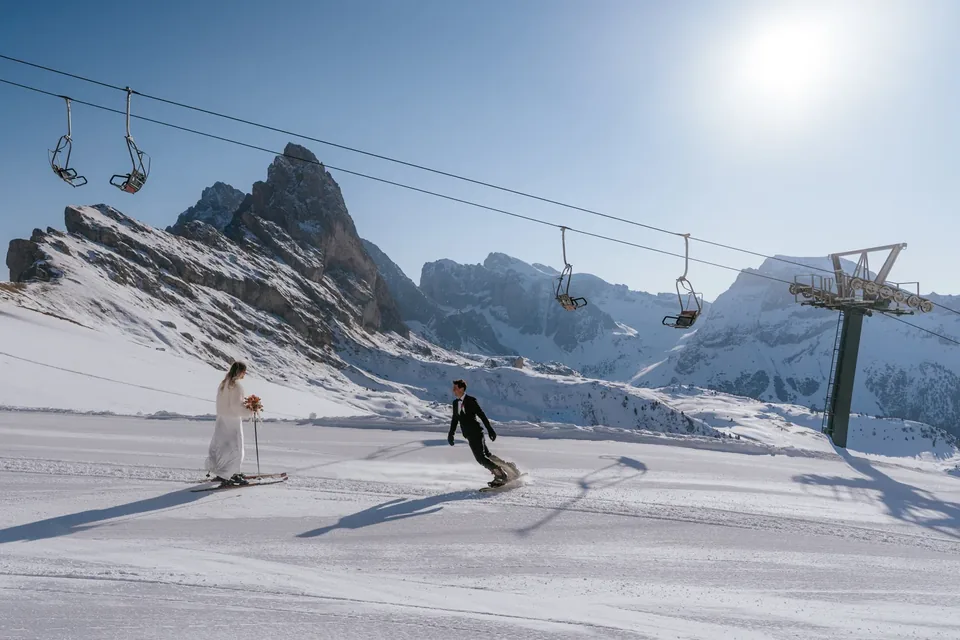 A Winter Ski Elopement in the Dolomites