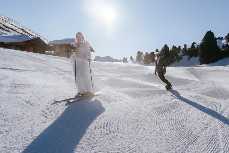A Winter Ski Elopement in the Dolomites
