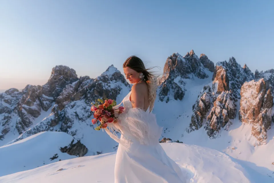A Winter Ski Elopement in the Dolomites
