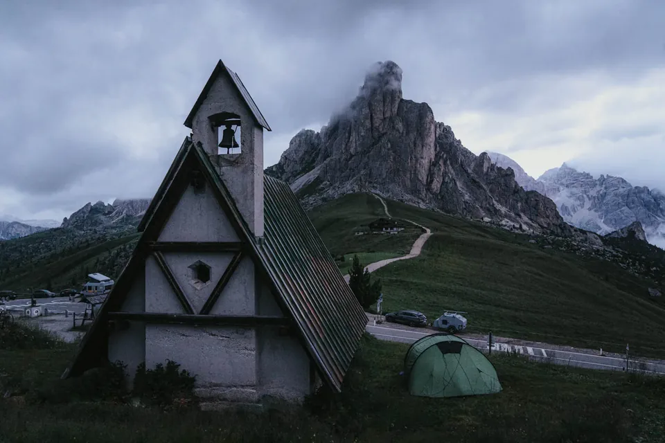 A Passo Giau Meadow Elopement in the Dolomites