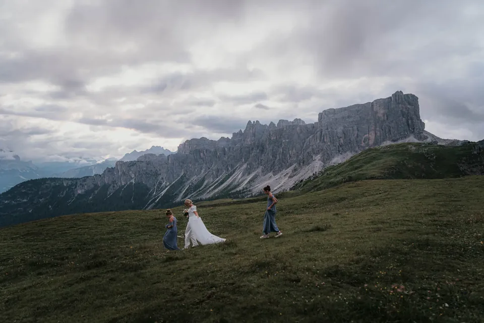 A Passo Giau Meadow Elopement in the Dolomites