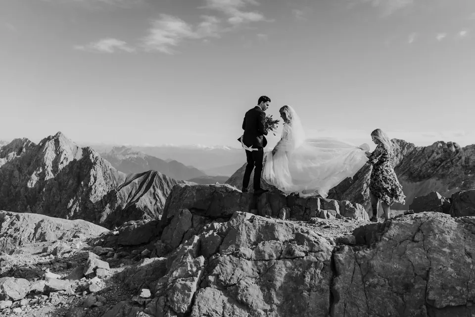Intimate Lake Eibsee Elopement