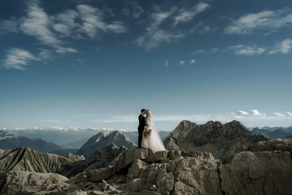 Intimate Lake Eibsee Elopement