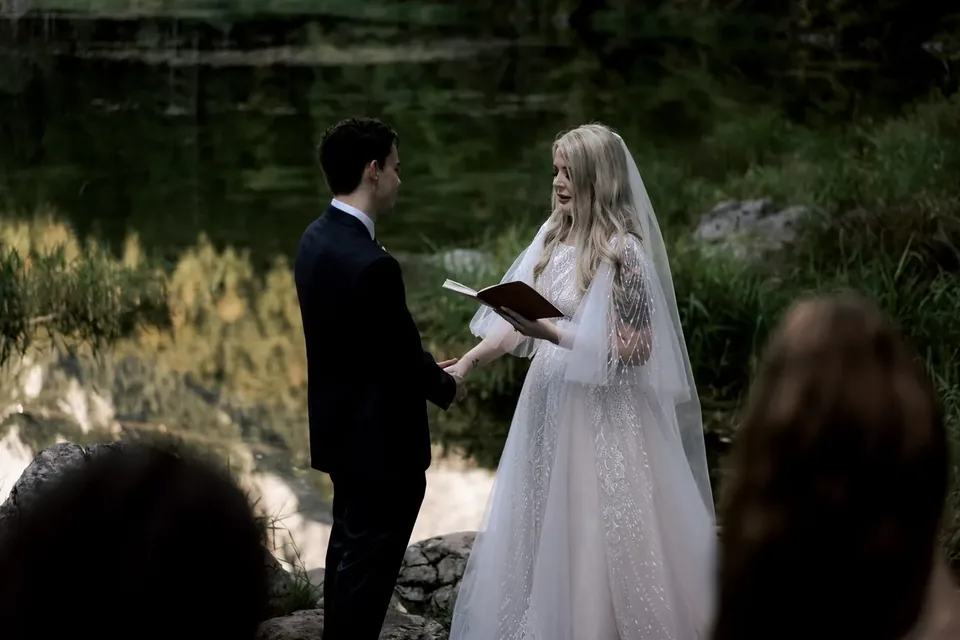 Intimate Lake Eibsee Elopement