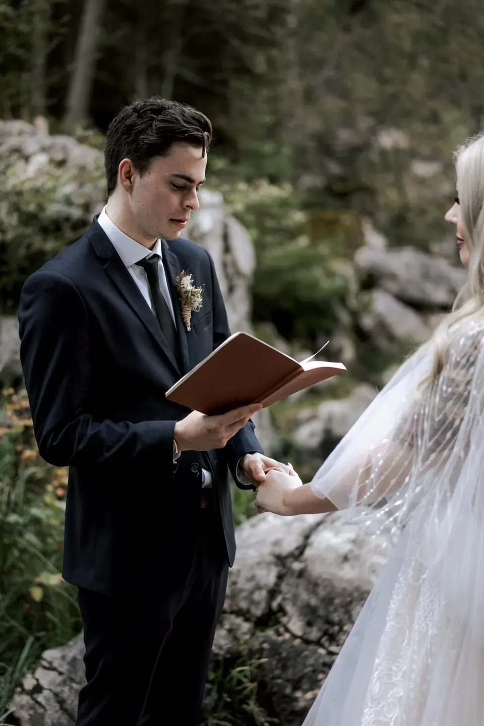 Intimate Lake Eibsee Elopement