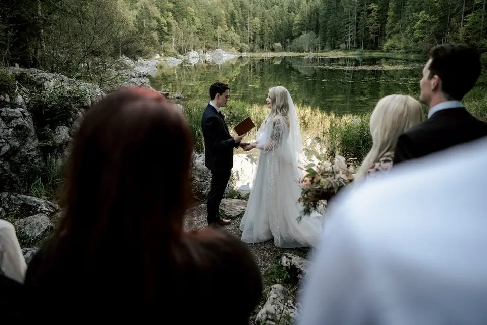 Intimate Lake Eibsee Elopement
