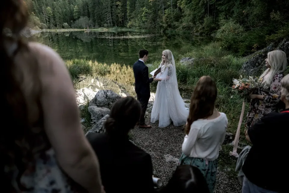 Intimate Lake Eibsee Elopement