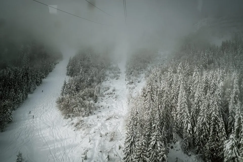 A Peak Proposal — Mountainous Engagement