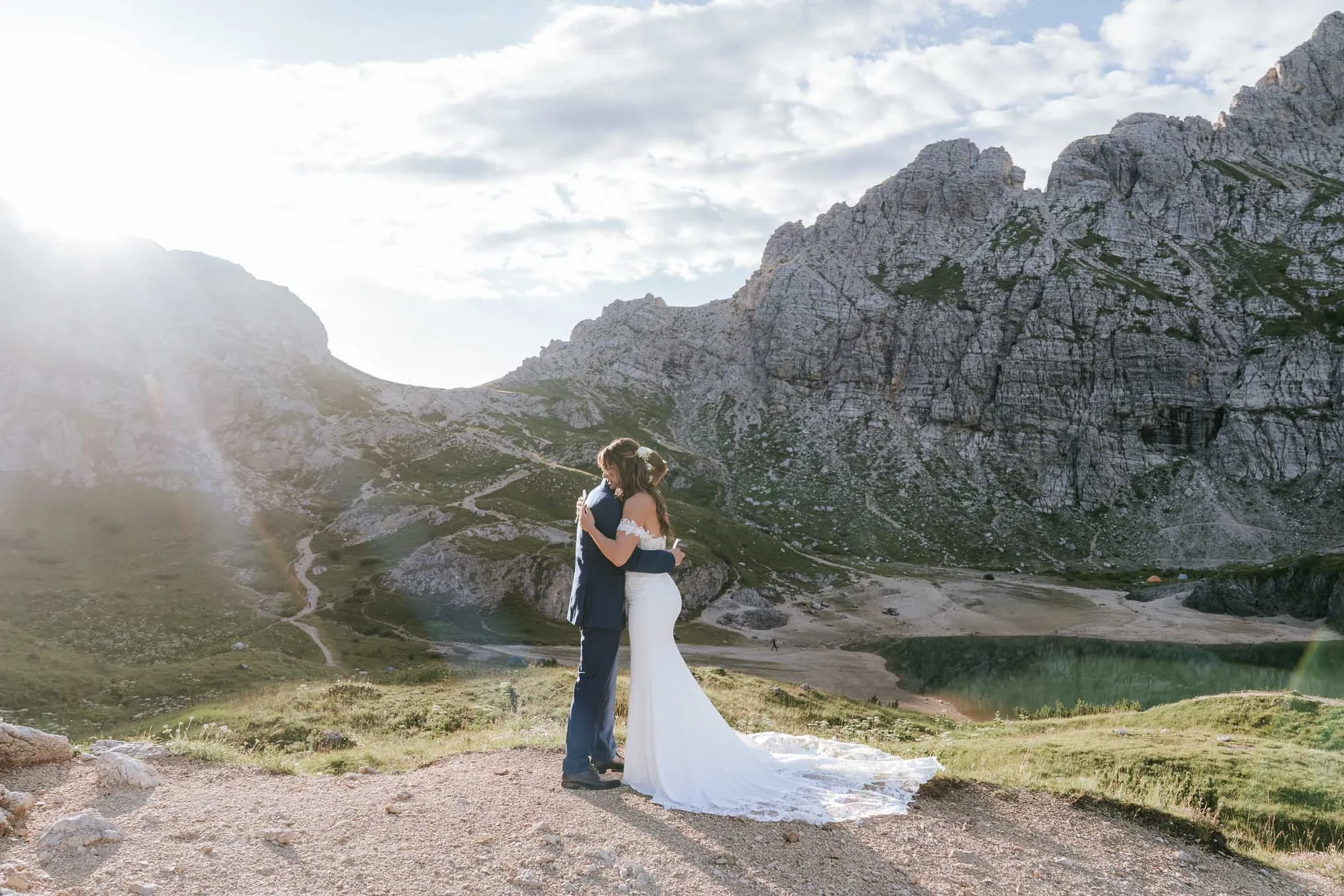 Ein Drei-Stopp-Helikopter-Elopement in den Dolomiten