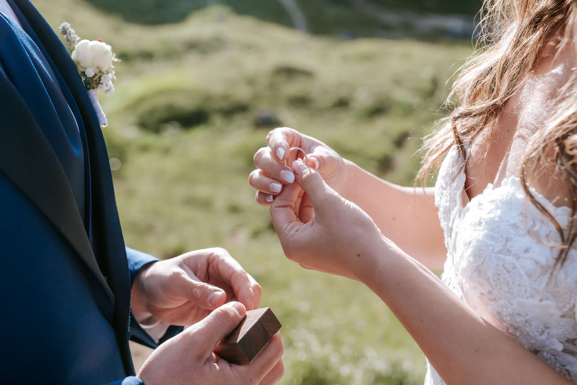 Ein Drei-Stopp-Helikopter-Elopement in den Dolomiten