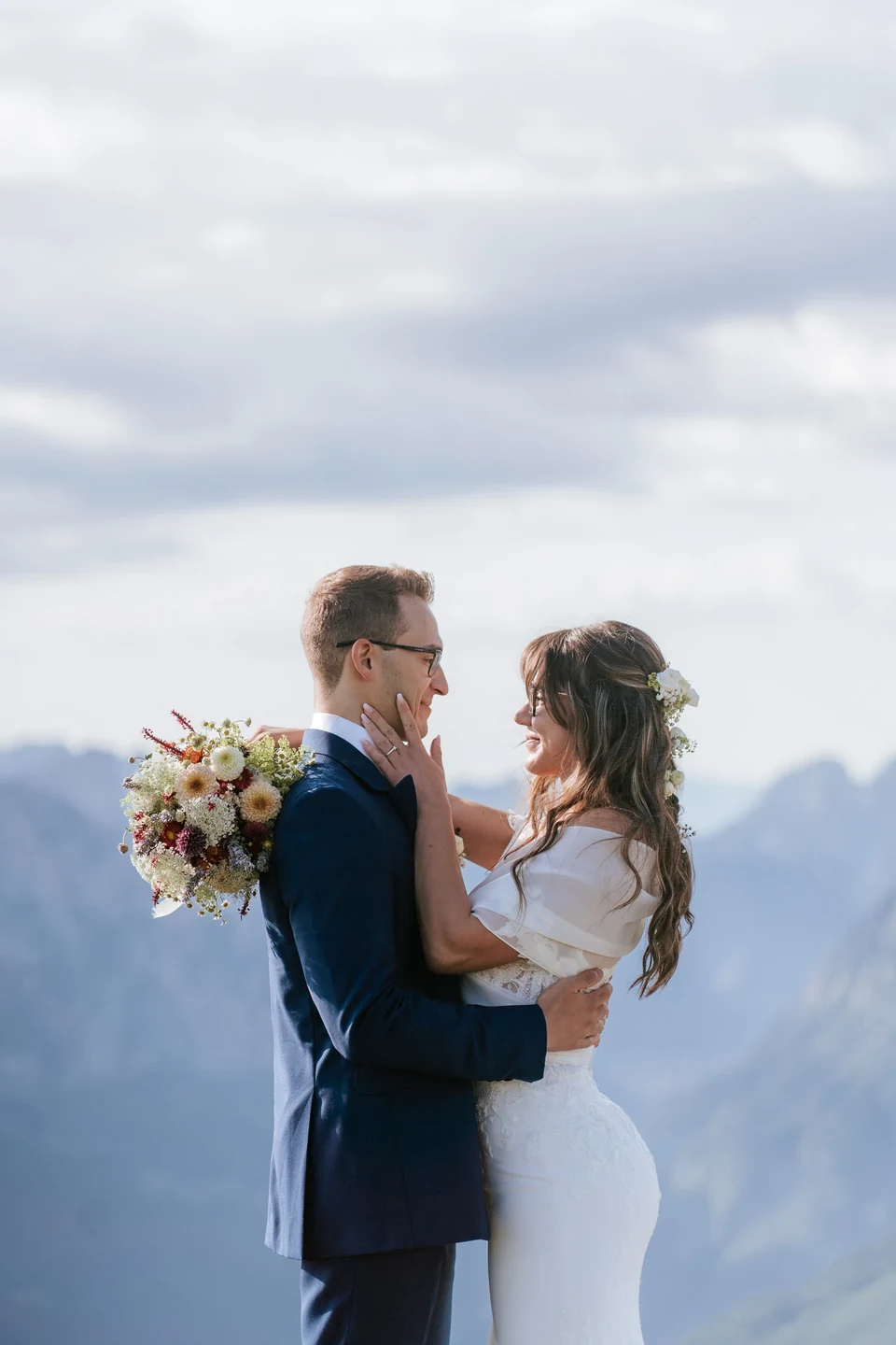 Ein Drei-Stopp-Helikopter-Elopement in den Dolomiten