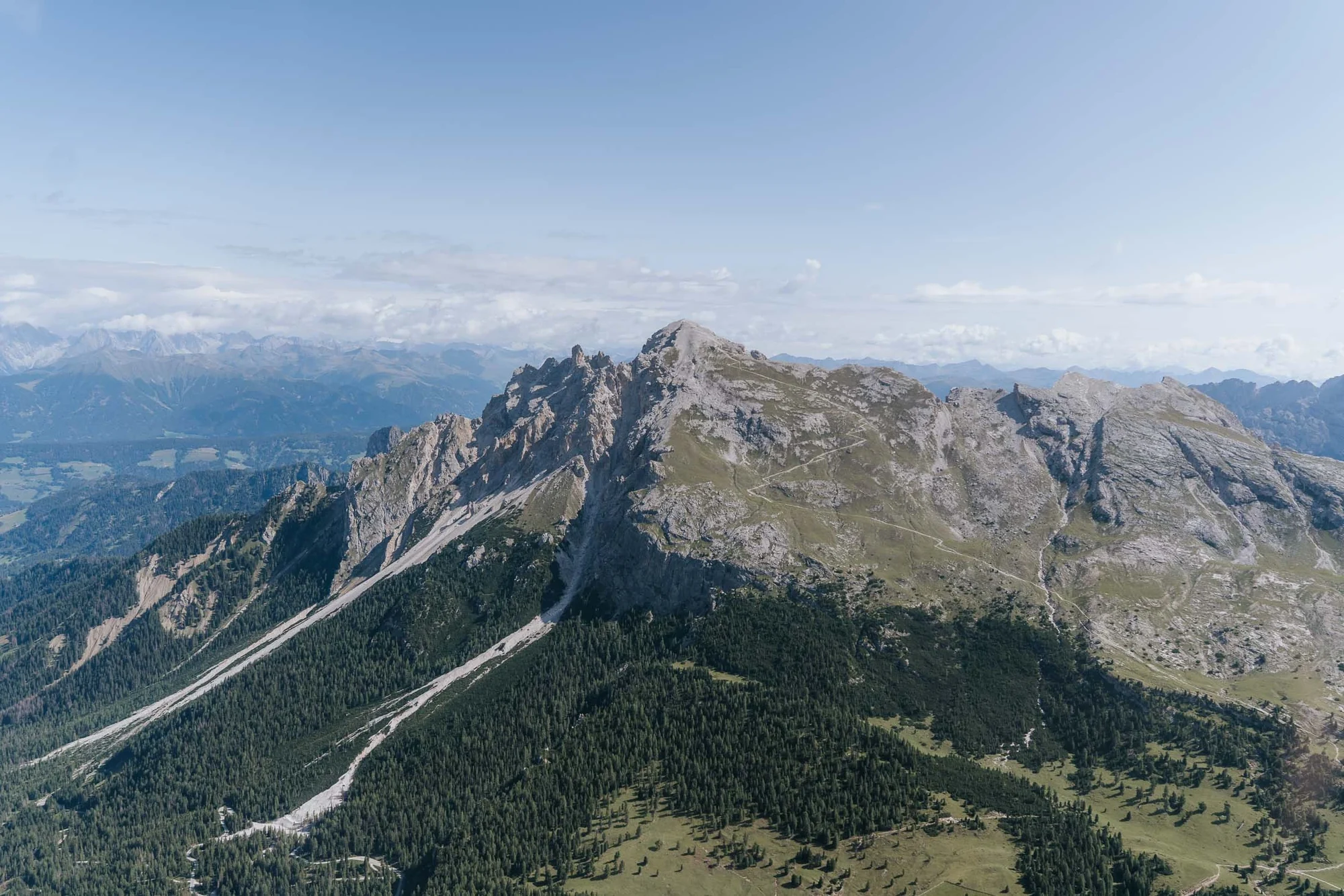 Ein Drei-Stopp-Helikopter-Elopement in den Dolomiten