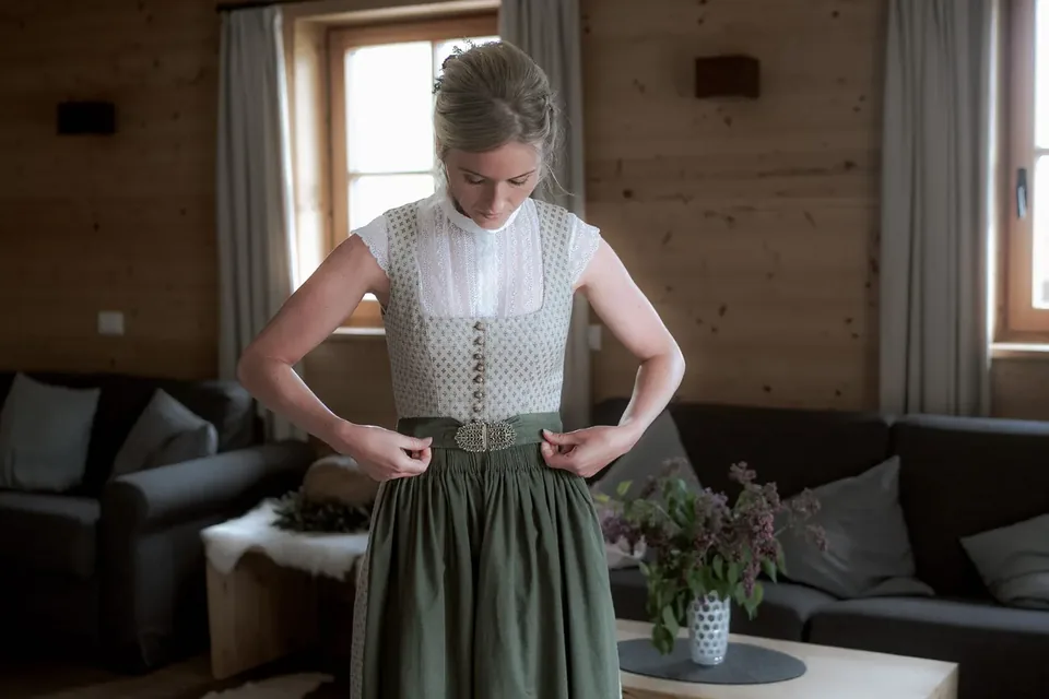 An Elopement Over Three Days