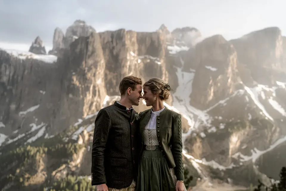 An Elopement Over Three Days